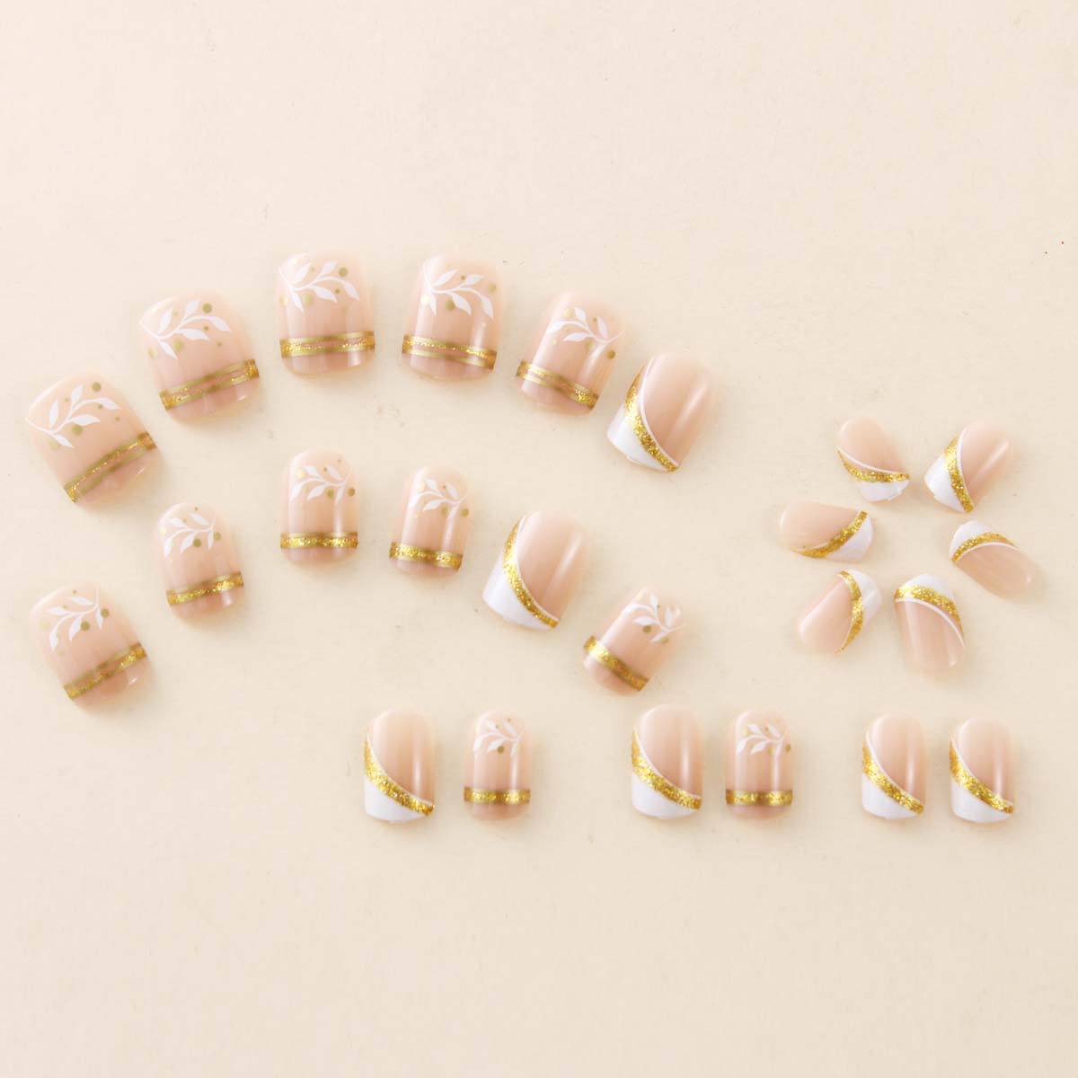 Press On Nail Set - Ten Rengi Kısa Kare Takma Tırnaklar