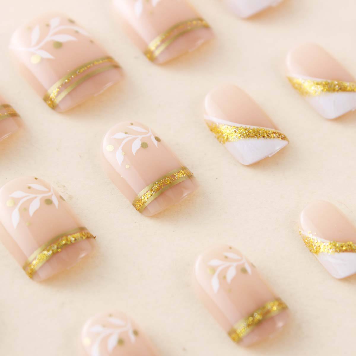 Ten Rengi Kısa Kare Takma Tırn - Press On Nail Set incelemesi ve fiyatı