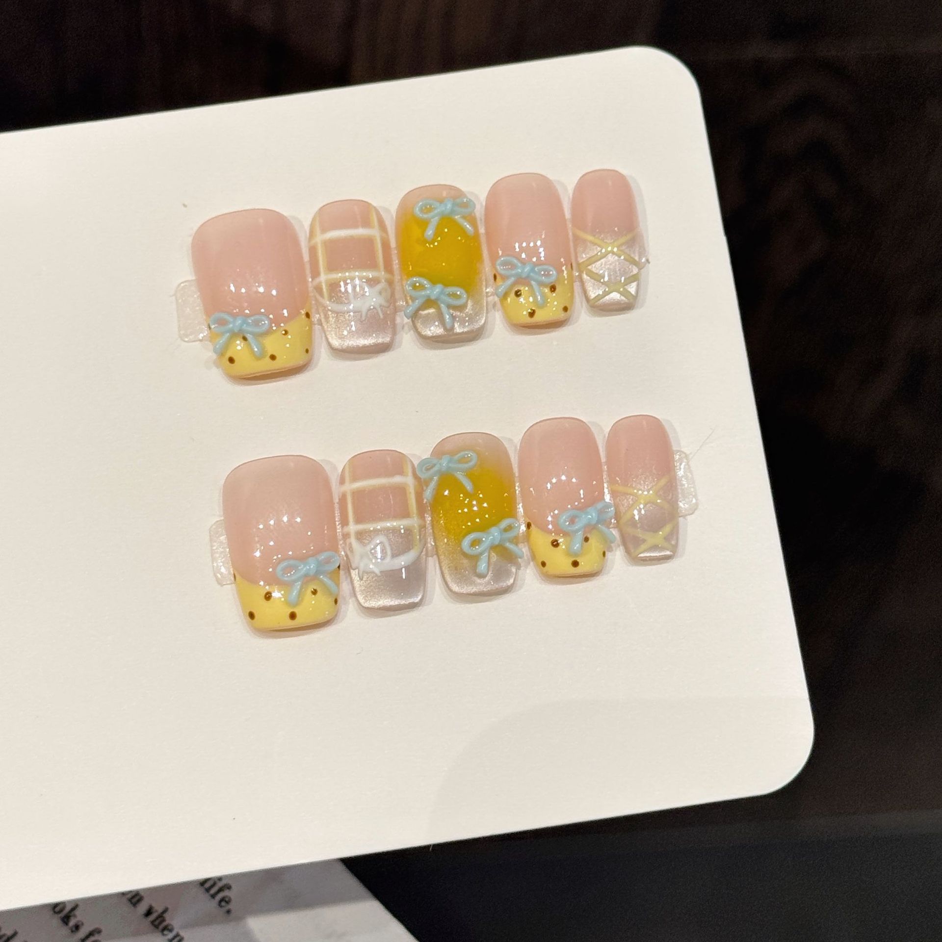 10 Adet El Yapımı Kawaii Sevim - Nail Art Yellow incelemesi ve fiyatı