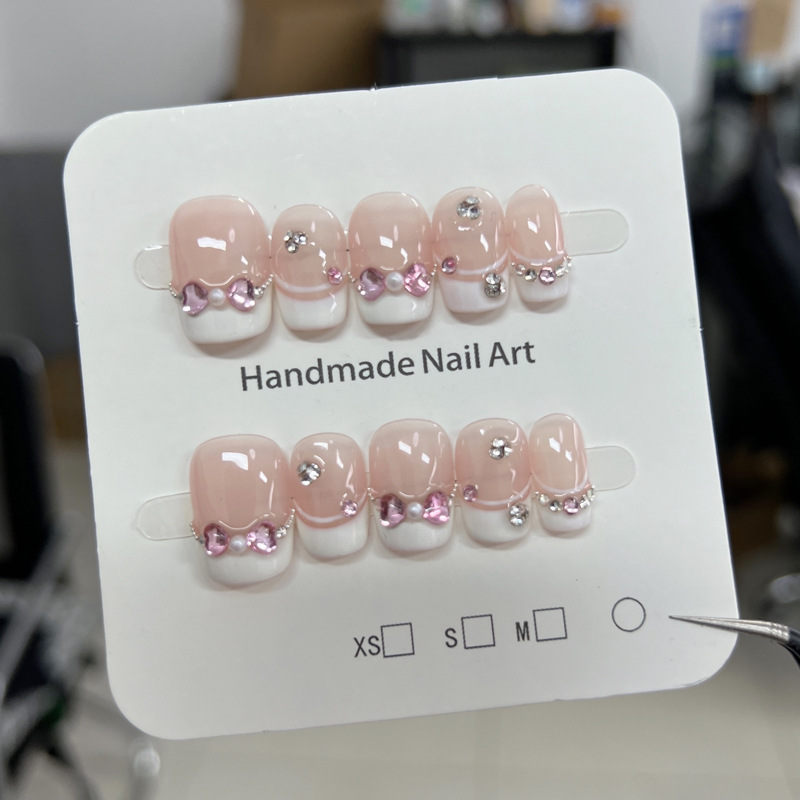 10 Adet Yazlık Tatlı Kalp Şekl - Nail Art French incelemesi ve fiyatı