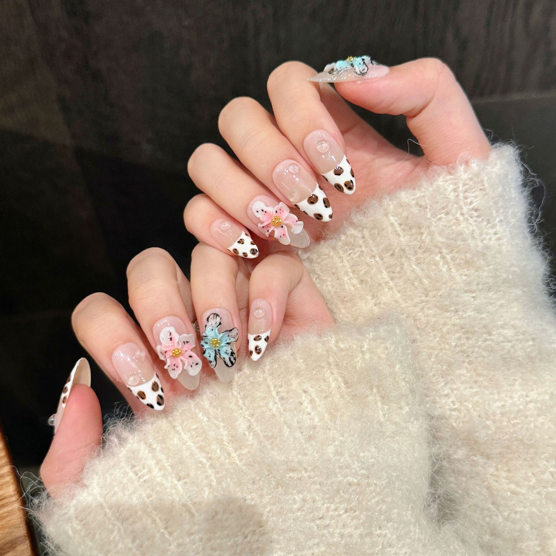 10 adet Parlak Badem El Yapımı - Nail Art French incelemesi ve fiyatı