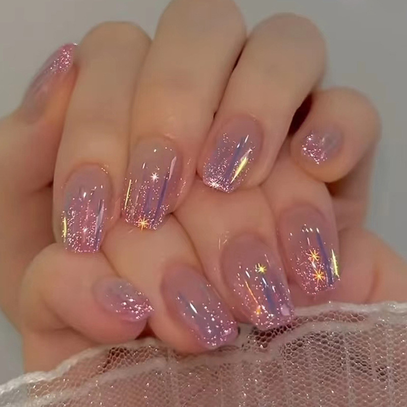 Kadınlar ve kızlar için kısa,  - Press On Nail Set incelemesi ve fiyatı