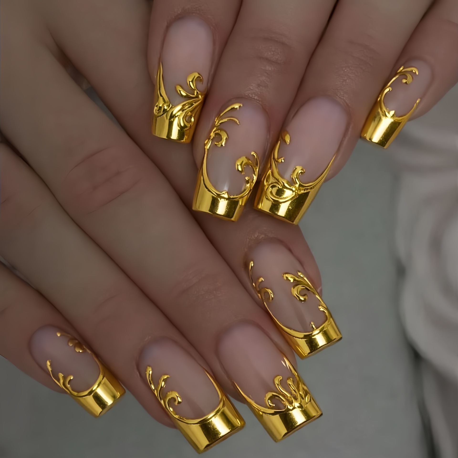 Kadınlar için orta uzunlukta t - Press On Nail Set incelemesi ve fiyatı